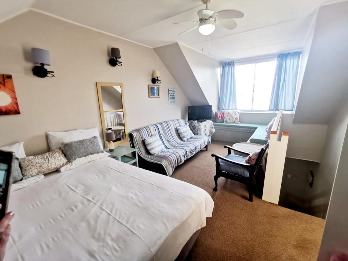 The Coelacanth Guest House And Beach Thyme Self Catering Kiddʼs Beach Eksteriør bilde
