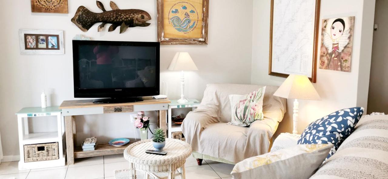 The Coelacanth Guest House And Beach Thyme Self Catering Kiddʼs Beach Eksteriør bilde