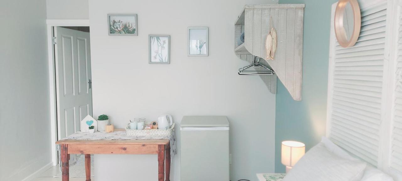 The Coelacanth Guest House And Beach Thyme Self Catering Kiddʼs Beach Eksteriør bilde